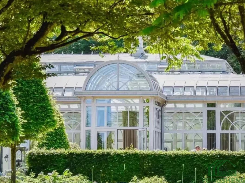 Large Luxury Garden Wedding House In Victorian Style