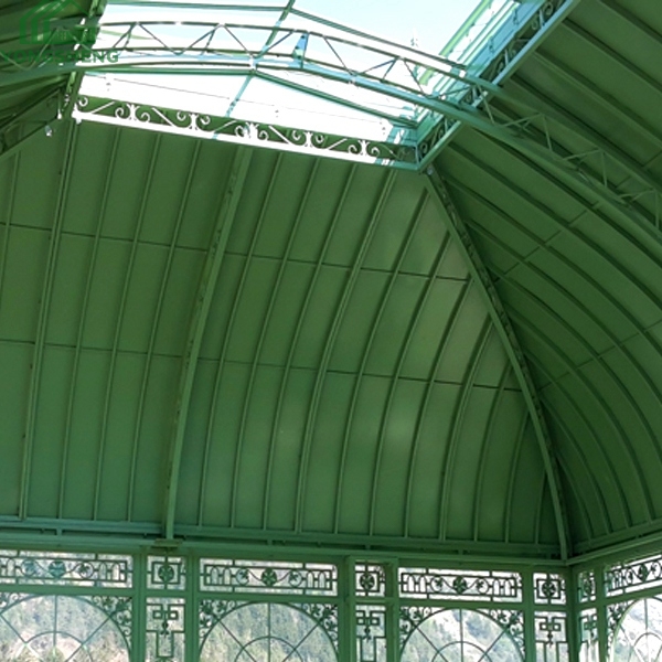 Large Victorian Style Conservatory Greenhouse
