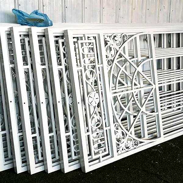 Victorian Glass Garden Greenhouse For Sale
