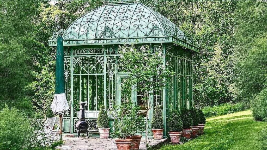 small Victorian greenhouse