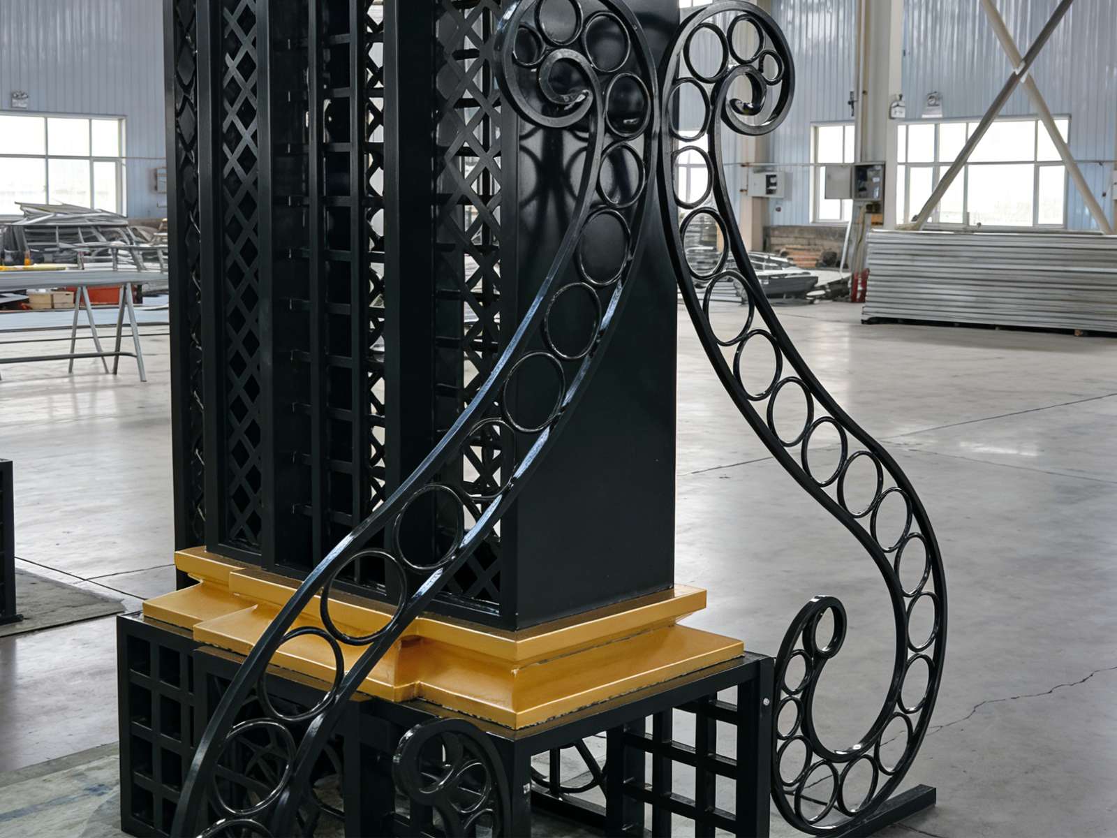 Wrought Iron Gate: Elevate Your Garden With Timeless Elegance & Durability Ysgh 206