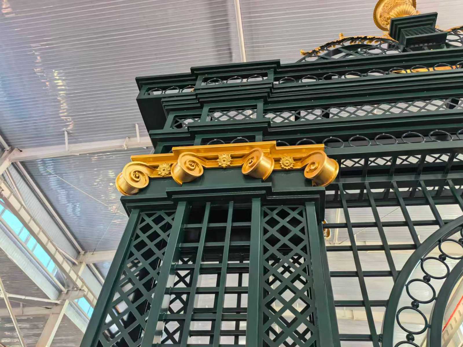 Wrought Iron Gate: Elevate Your Garden With Timeless Elegance & Durability Ysgh 206